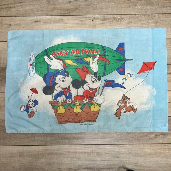 Vintage Mickey Mouse Air Mobile Balloon Pillowcase - Picture 1 of 10